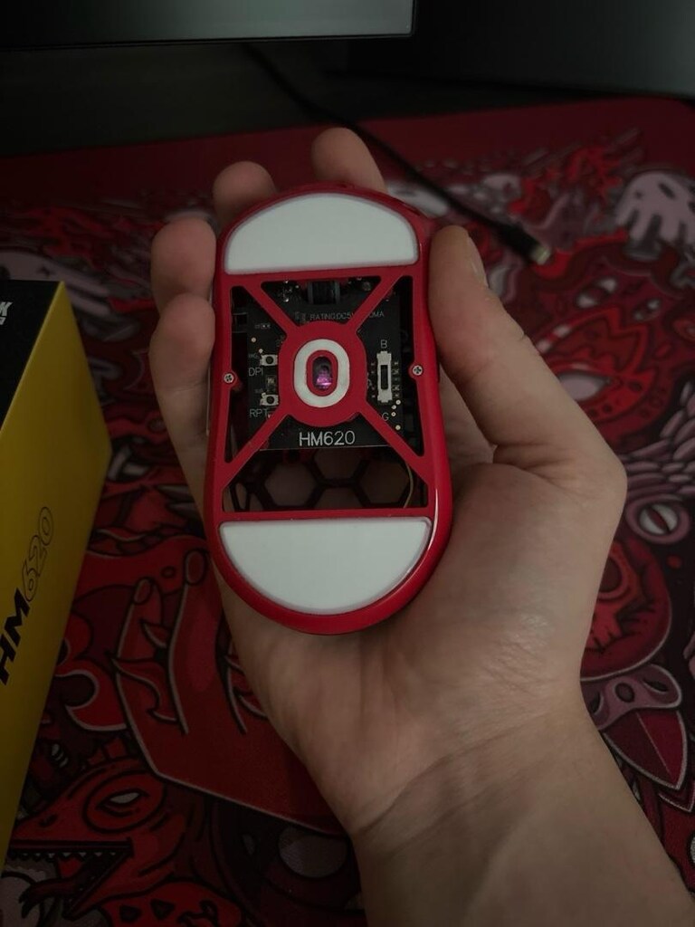 gaming mouse Hawk hm620 8000khz yanında wraith hybrid mouse pad - 4