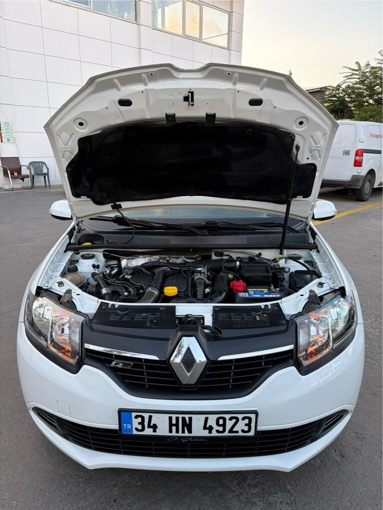 SAHİBİNDEN DÜŞÜK KM HATASIZ DEĞİŞENSİZ EMSALSİZ 1.5 DCİ 90HP - 10