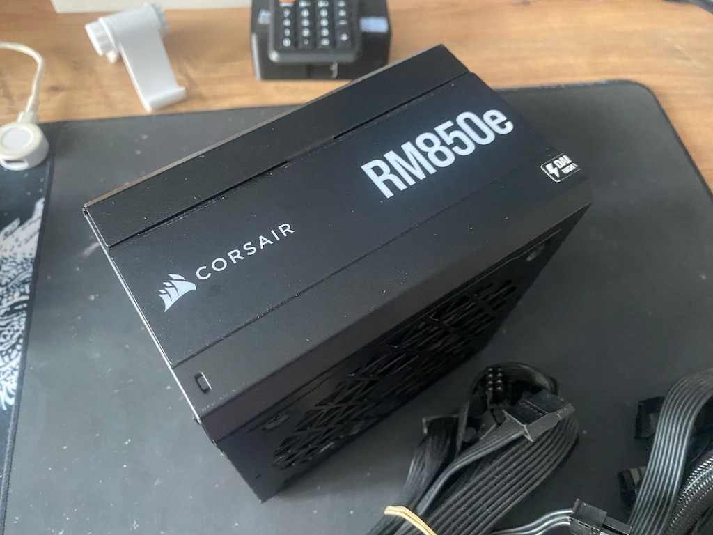 CORSAİR RM850E 80+ GOLD GÜÇ KAYNAĞI - 3