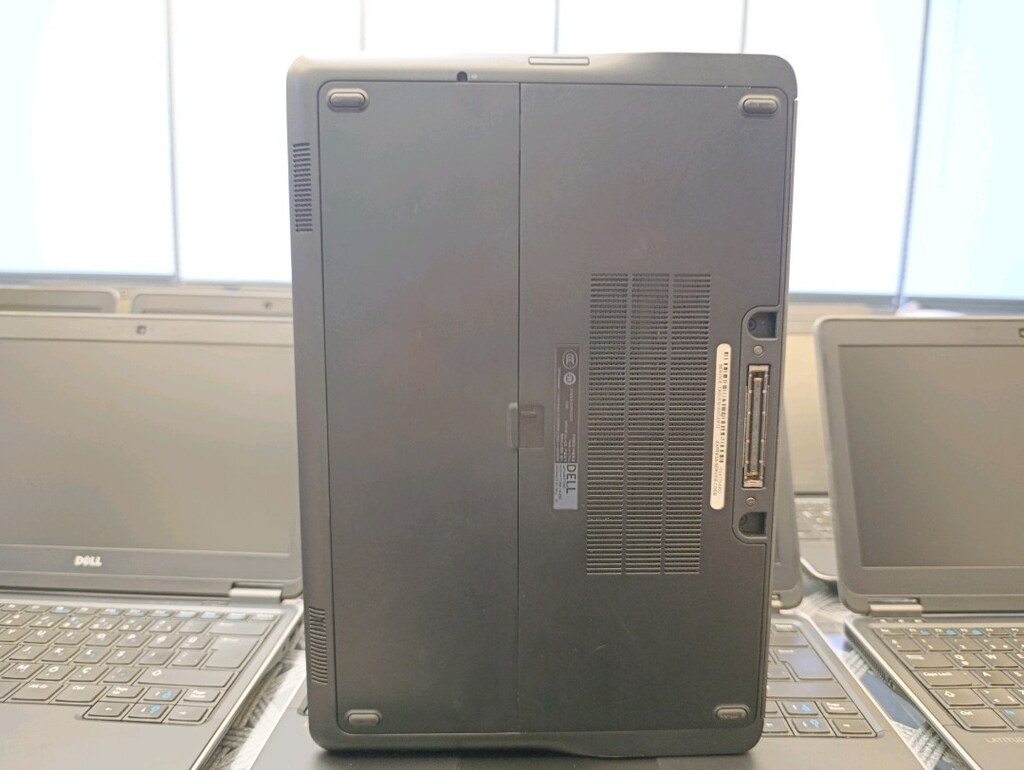 TEMİZ DELL LATITUDE E7240 – i5 8ram SSDli İş ve öğrenci kullanımı için - 2