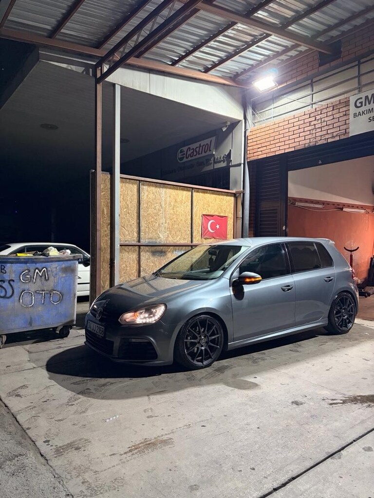 GOLF 6 - 3