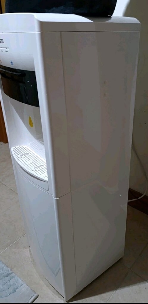 Su sebili Vestel marka sıcak ve soğuk var hiç bir sorunu yok yenigibi - 5