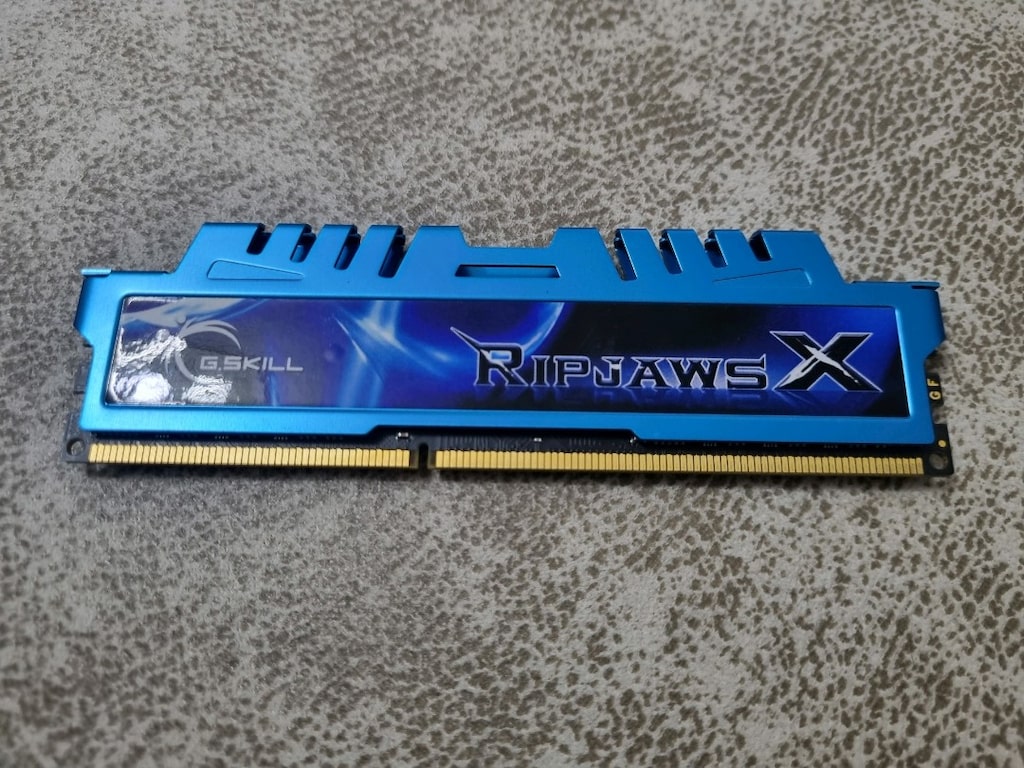 SATILIK GSKİLL RİPJAWSX 8 GB DDR3 1600 MHZ REM - 2