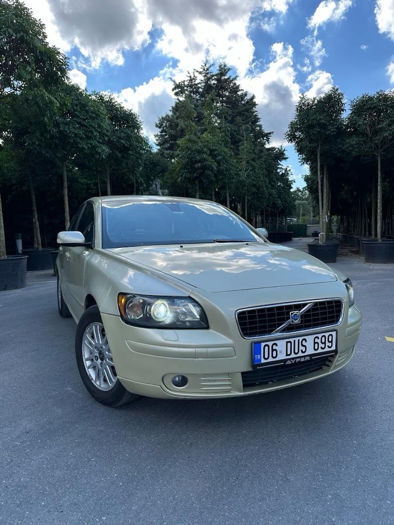 Volvo S40