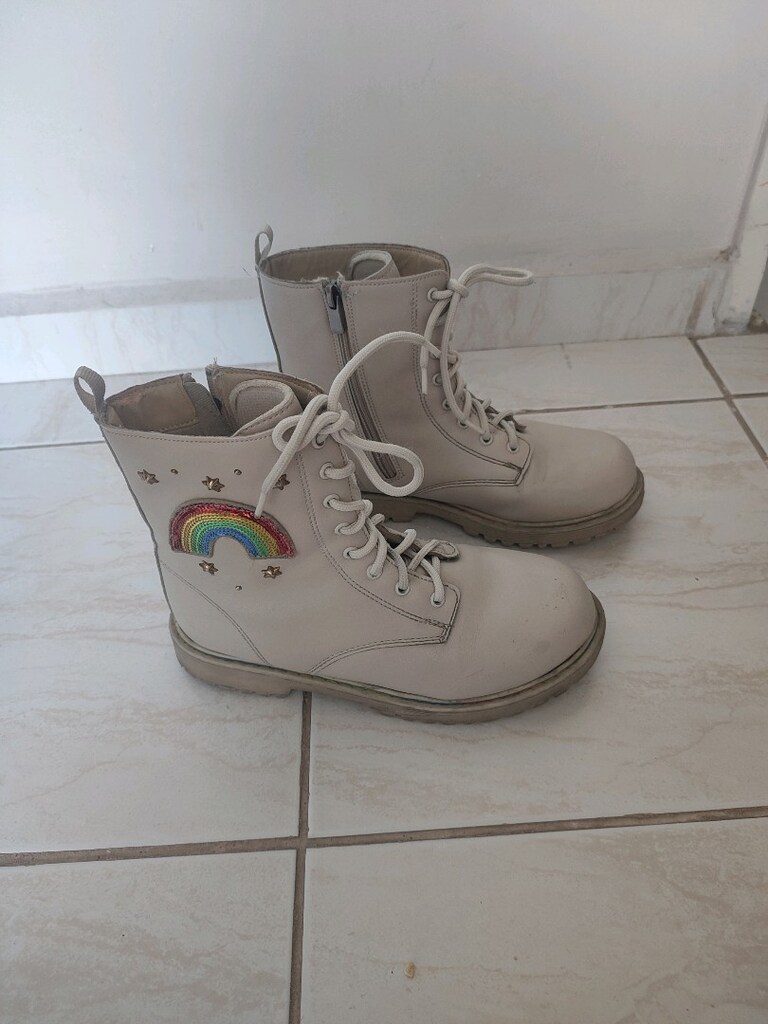 36 numara ayakkabı bot