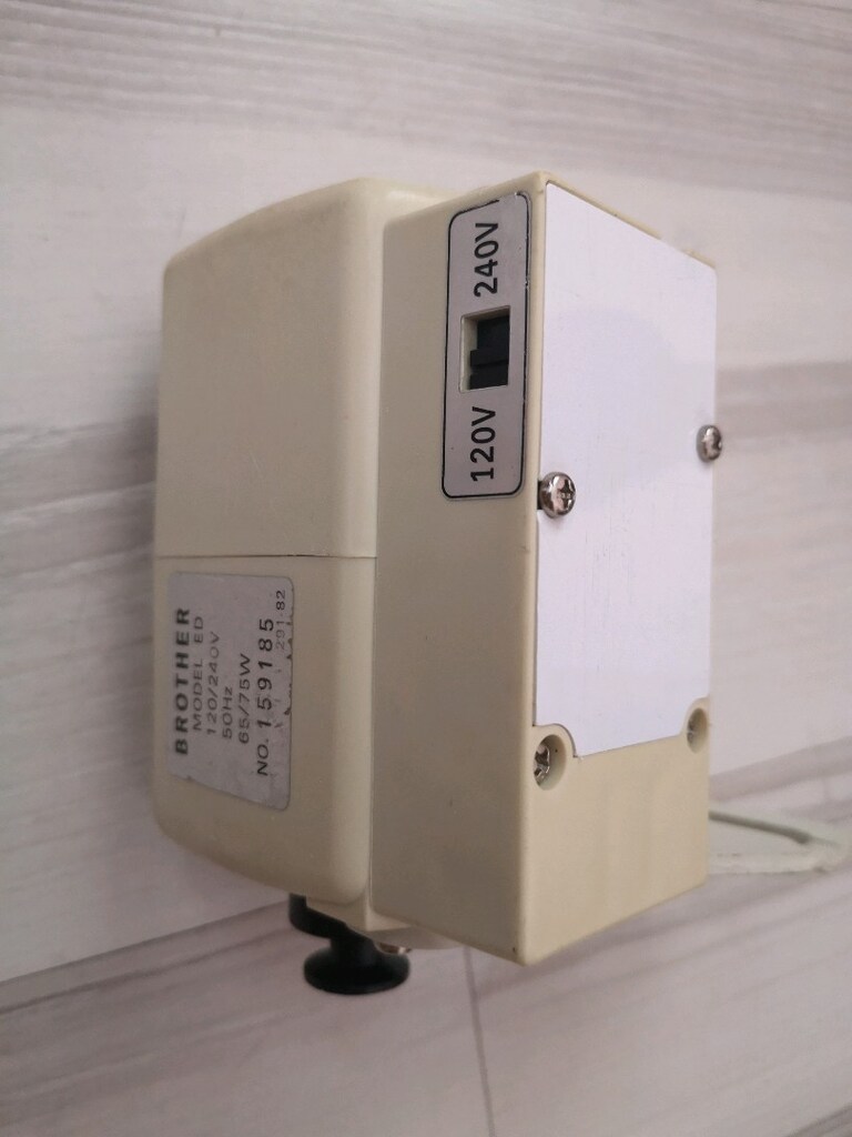 Brother marka orijinal Avrupa ev tipi dikiş makinesi motor ve pedalı. - 16