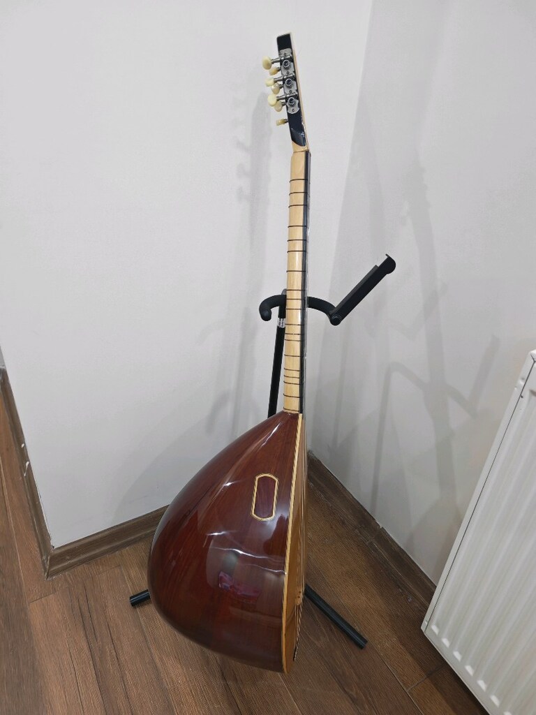 Sıfırdan Farksız, 15 Yaşında Yaprak Ardıç Kısa Sap Bağlama. - 2