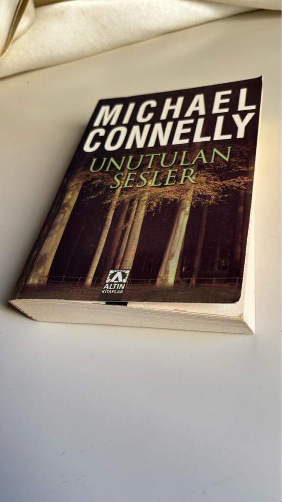 Michael Connely - Unutulan Sesler Polisiye Kitap - 3