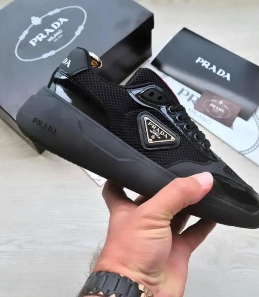 Prada bot - 7