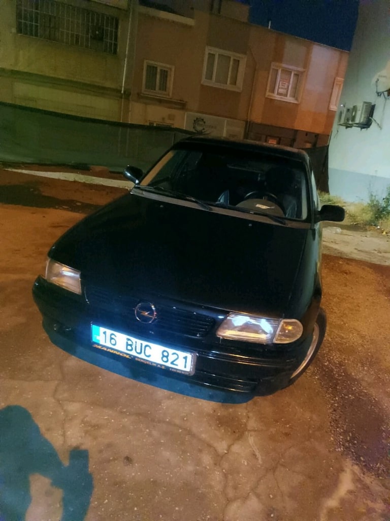 OPEL ASTRA 1.6 16V GL 105HP - 7