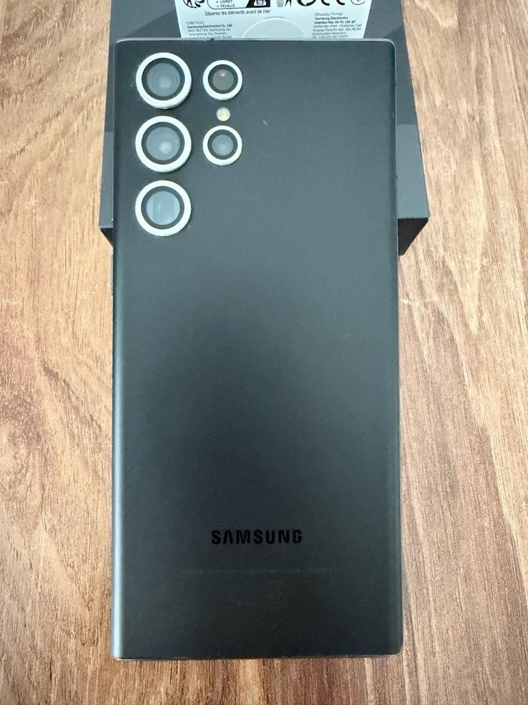 Sahibinden Temiz Samsung S22 Ultra - 2