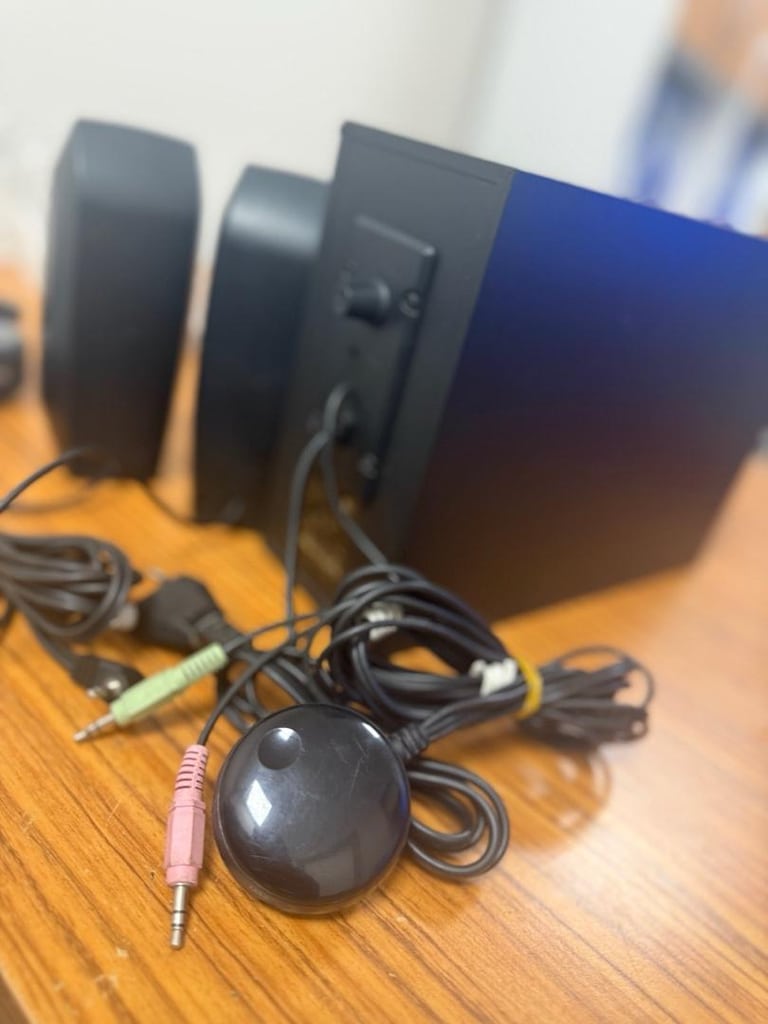 Satılık Logitech müzik sistemi - 7