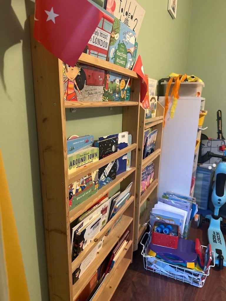 montessori kitaplik - 2
