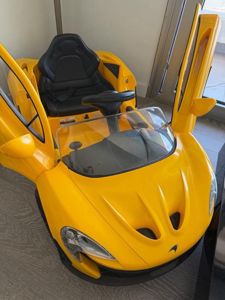 mclaren nadir bulunan akülü araba - 2