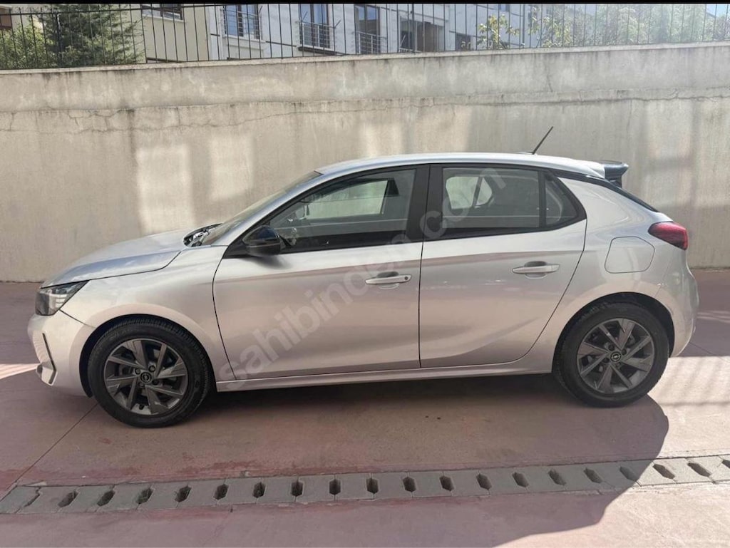2024 MODEL ,8 İLERİ OTOMOTİK VİTES, OPEL CORSA, ORJİNAL 1.2T EDİTİON - 3