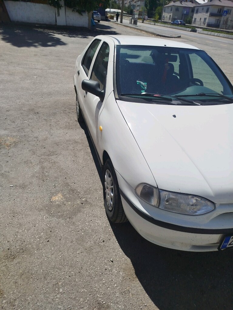 2001model fiat siena 1.2. 194000km - 3