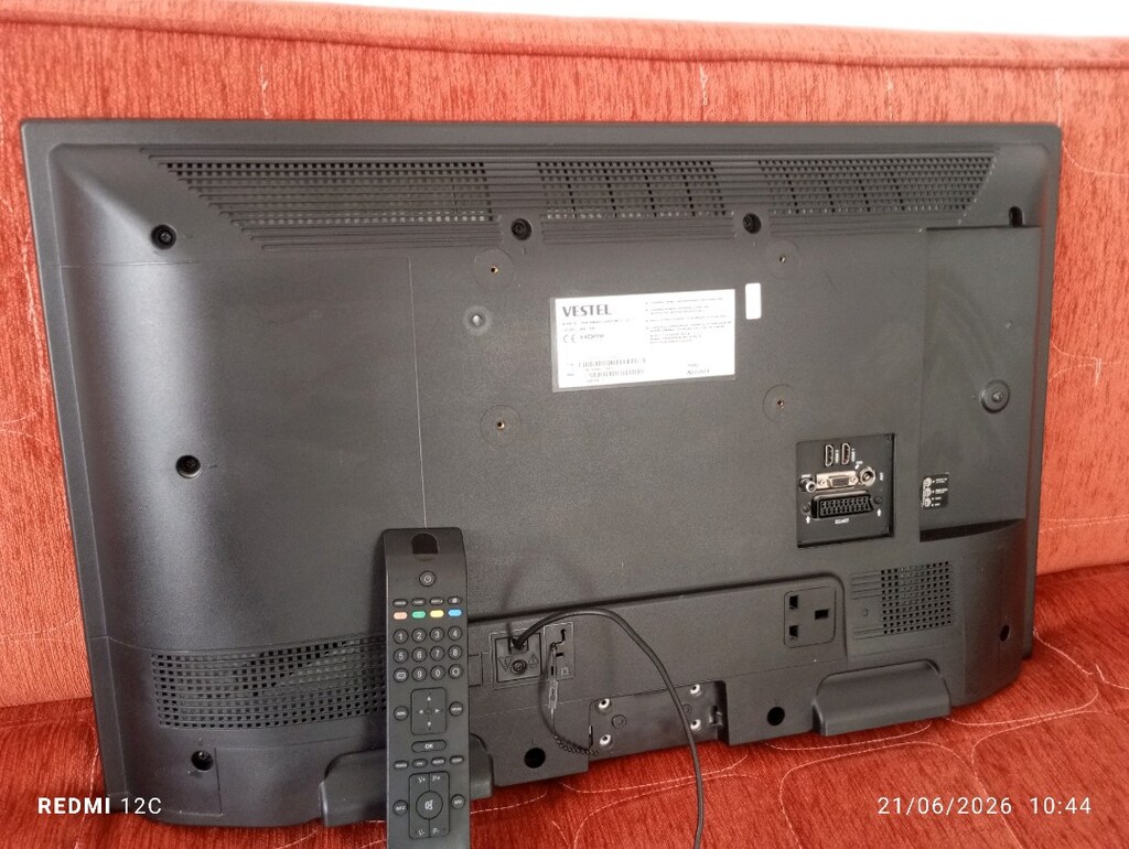 vestel 82 ekran led tv uydu internet yoktur - 2