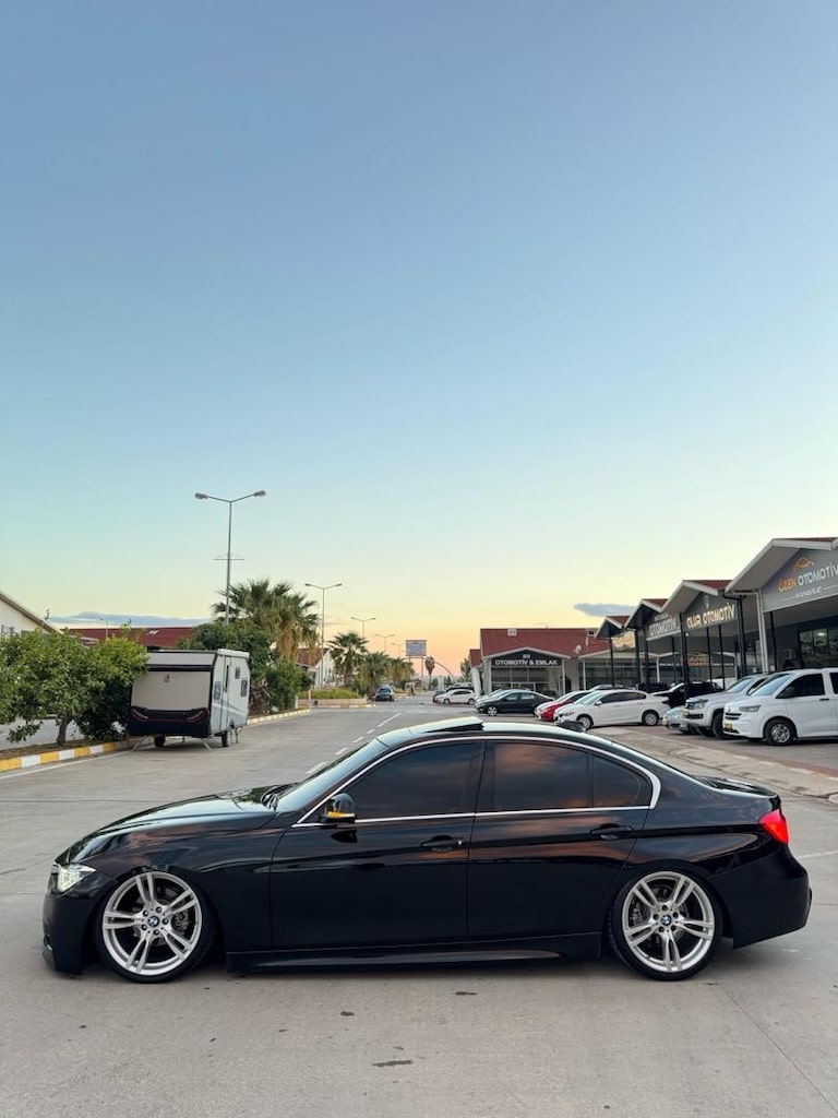 bmw 320i - 13