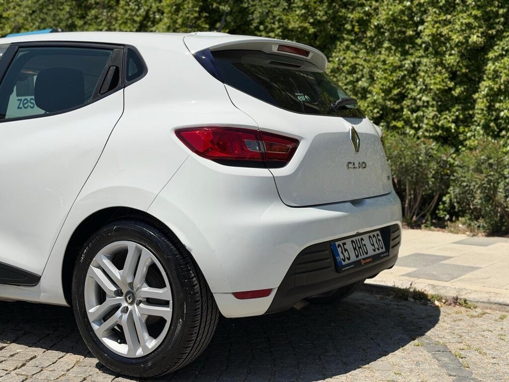 clio 1.5 dci - 10