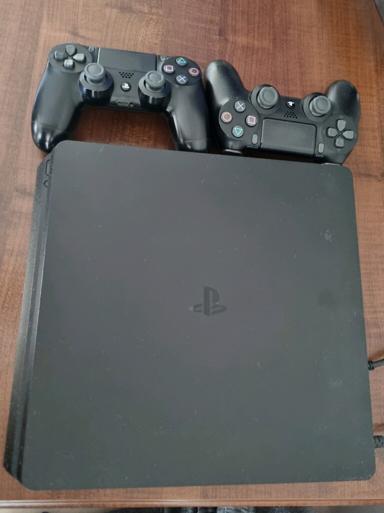 Sony PlayStation 4 Slim Sorunsuz - 2