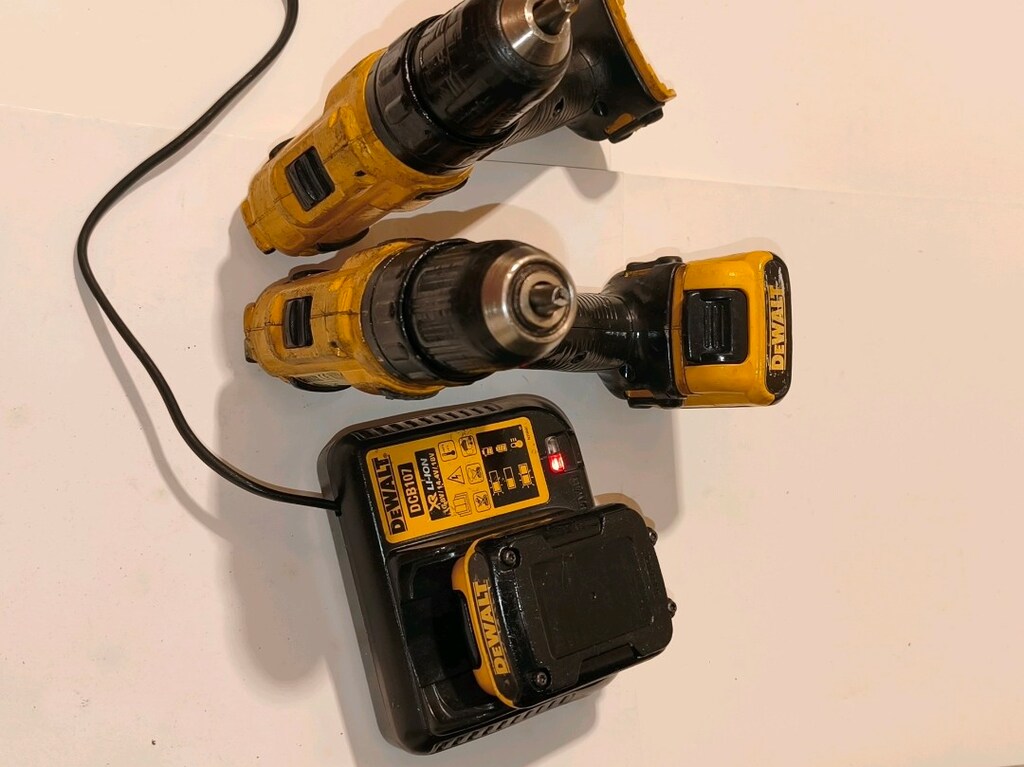 ORİJİNAL DEWALT 10.8 VOLT ŞARJLI MATKAP - 6