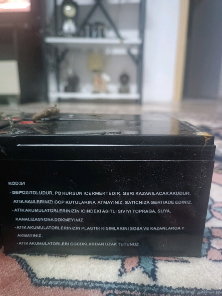 akü 12 volt 7 amper 13 adet toplu olarak satılık - 9