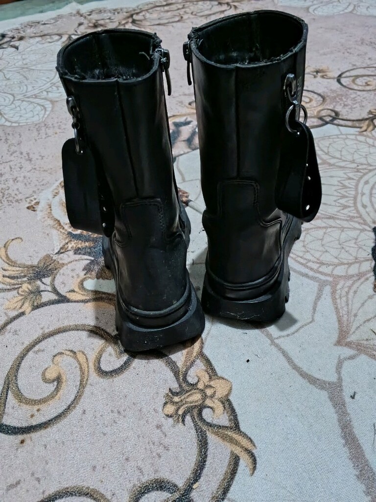 Hakiki Deri Kız Bot - 5