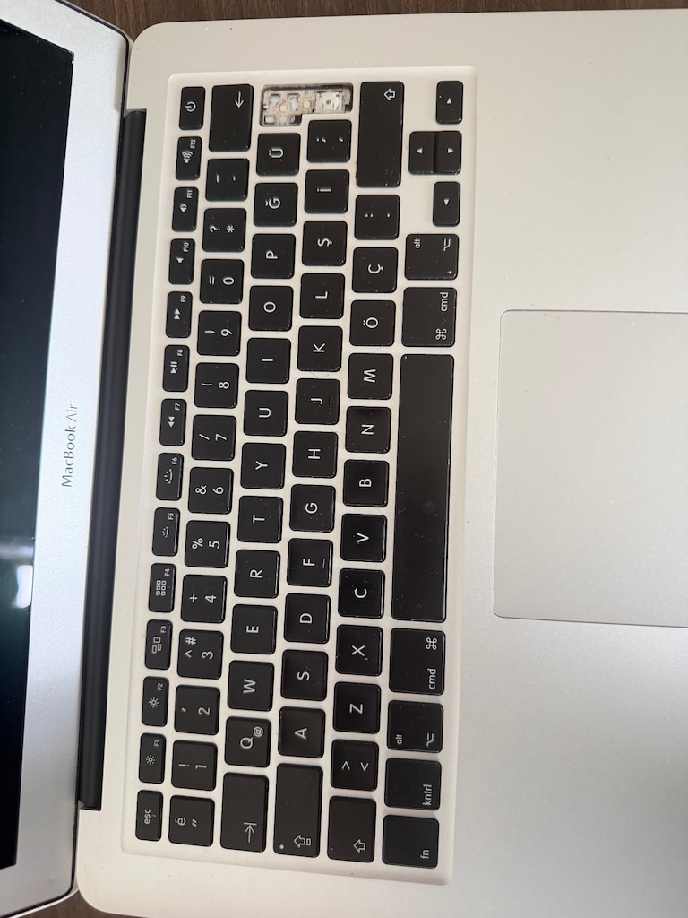Sahibinden Temiz Kullanılmış MacBook Air 2014 - 3