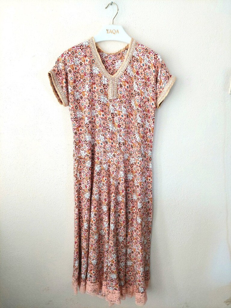 Çiçek desen dantel işleme yazlık elbise - 5