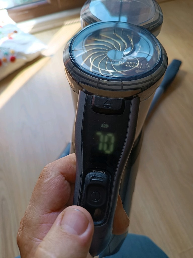 Philips 8000 Serisi Aqua Plus Dikey Süpürge - 5