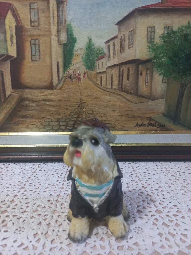 Koleksiyonluk & Nostaljik Vintage Sert Poliserin-Reçine 6 Parça.. - 3