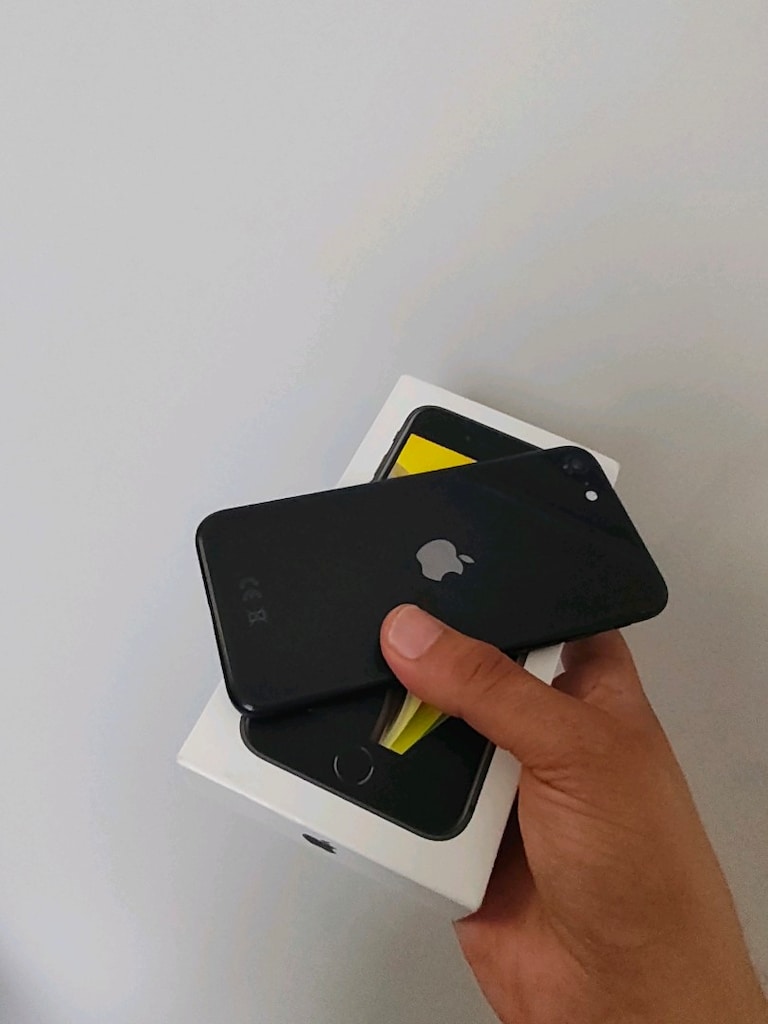 İPHONE SE 2 NESİL 64 GB TR CİHAZI - 5