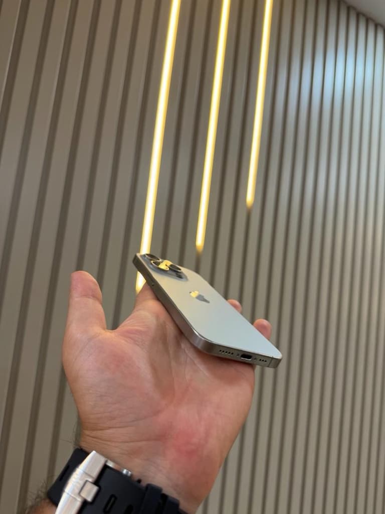 YD İPHONE 15 PRO 512 GB - 8