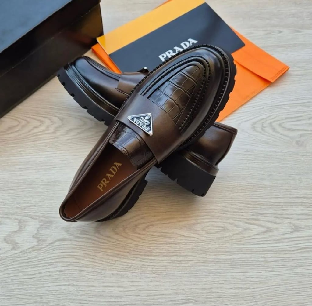 Prada bot - 18
