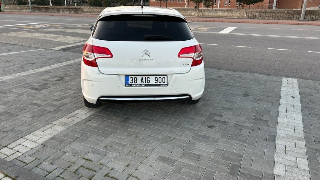 Citroen C4 1.6 HDİ - 8