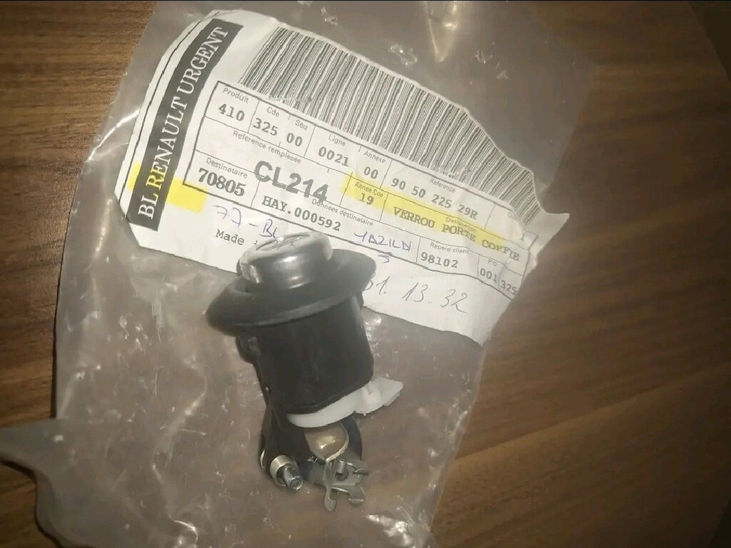 Duster logan symbol bagaj kilidi orjinal - 2
