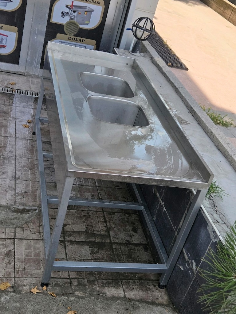 Endüstriyel Bulaşık Yıkama Tezgahı Evye - 2