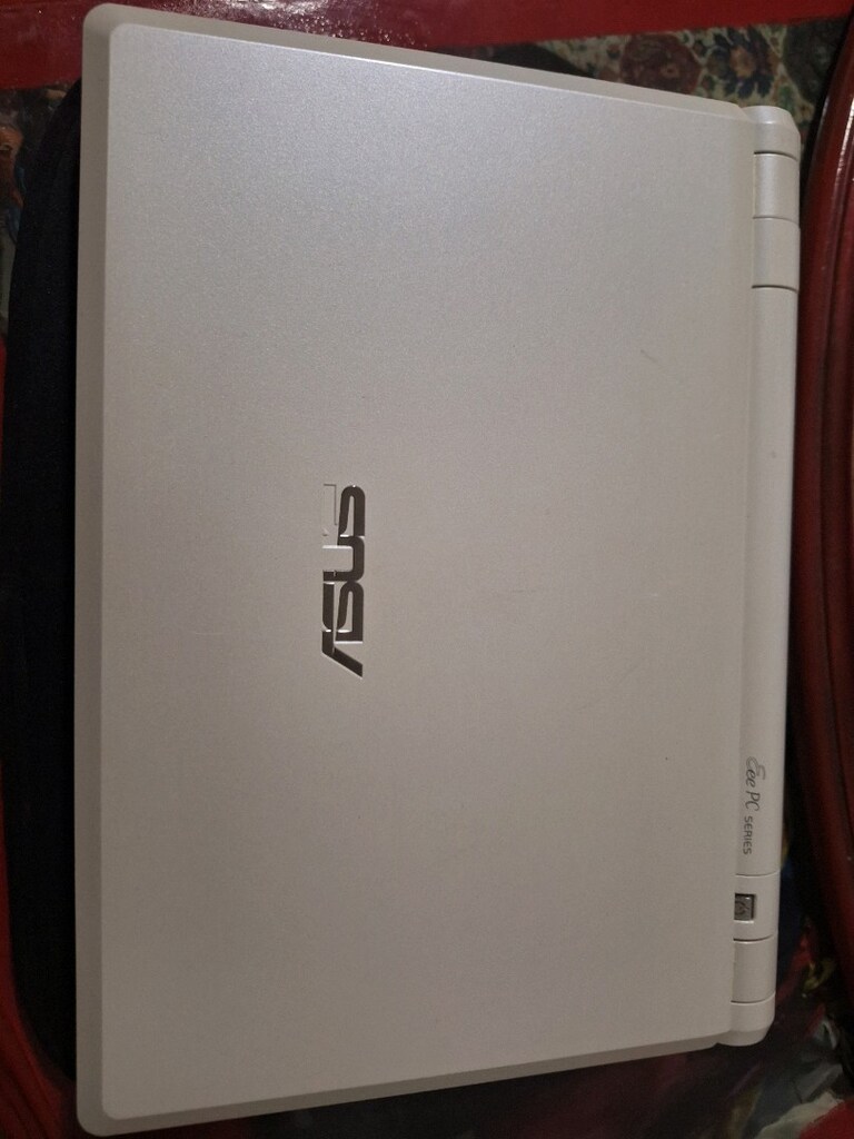 ASUS LAPTOP - 8