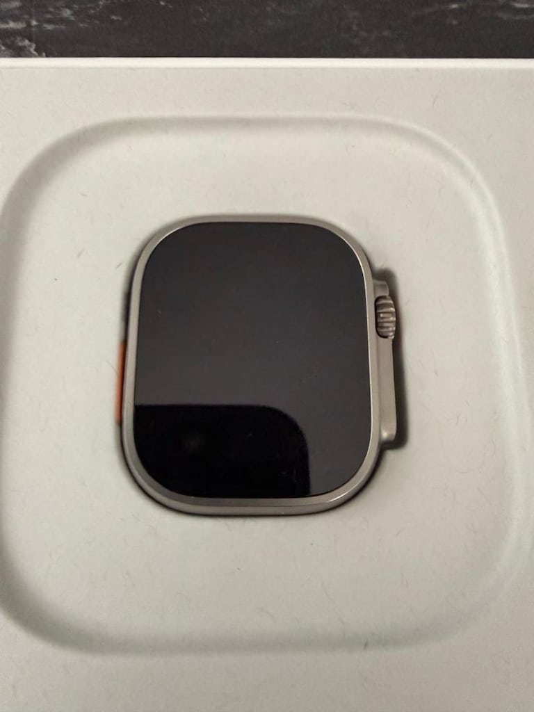 Apple Watch Ultra 2 - 10