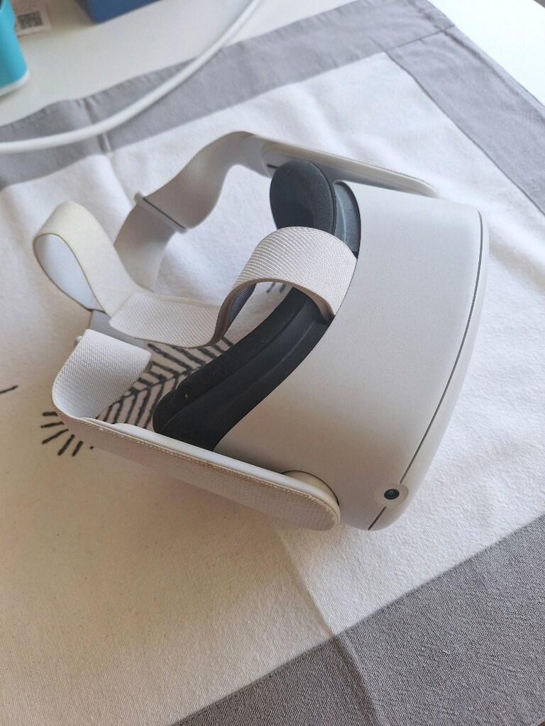 Oculus Quest 2 256 GB - Sanal Gerçeklik Gözlüğü - 4