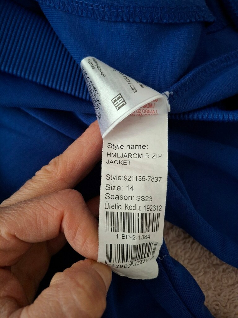 HUMMEL ERKEK ÇOCUK EŞOFMAN TAKIMI - 4