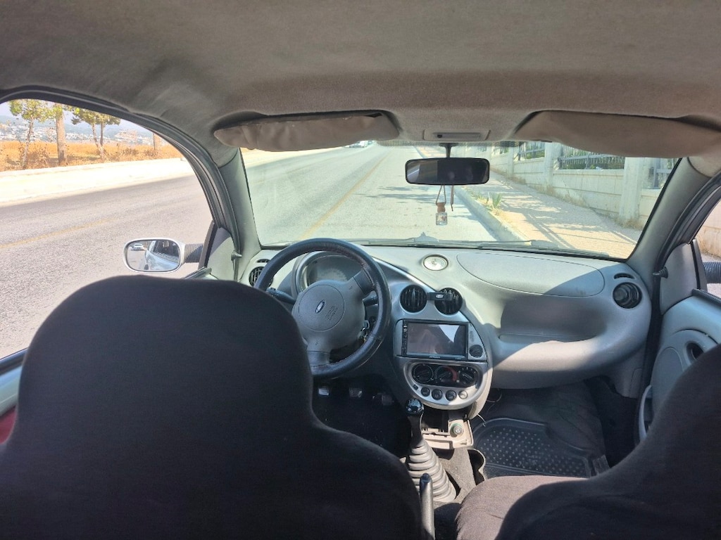 Temiz sorunsuz saat gibi ford ka en dolu paket 2001 - 5