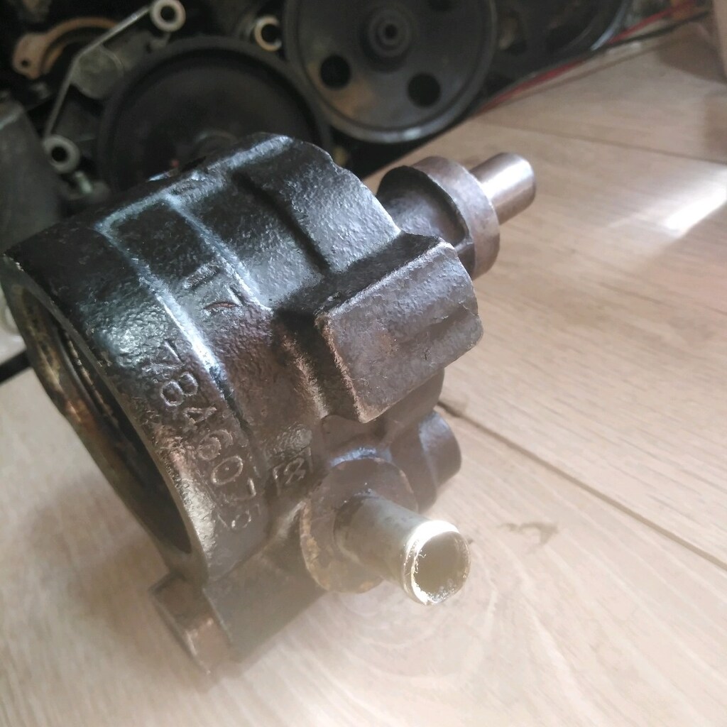 RENAULT 1.7 HİDROLİK DİREKSİYON POMPASI - 5