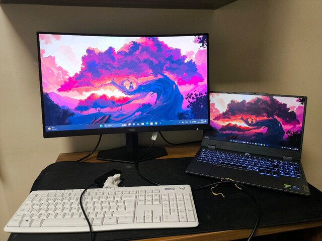 AOC C27G4ZXE 27" 280 Hz 0.3 Ms FHD Freesync HDR10 Fast VA Curved