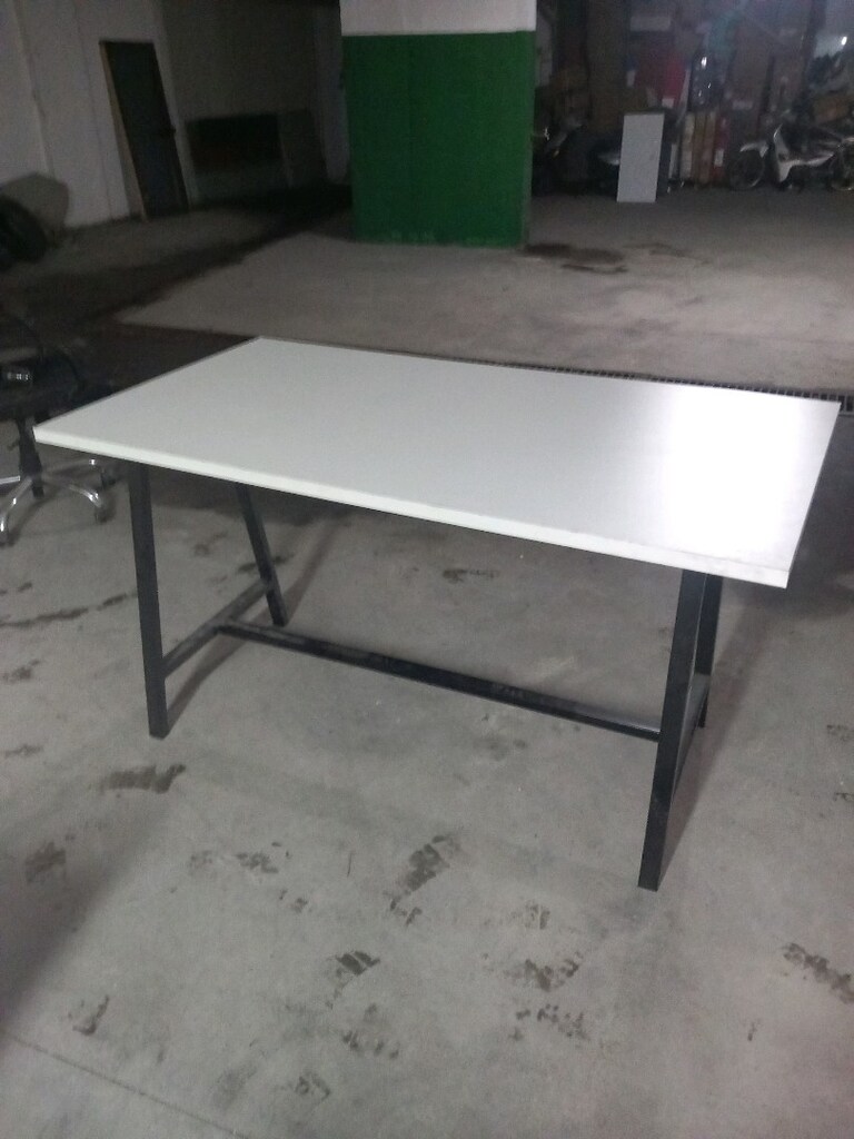 Ofis masasi temiz - 4