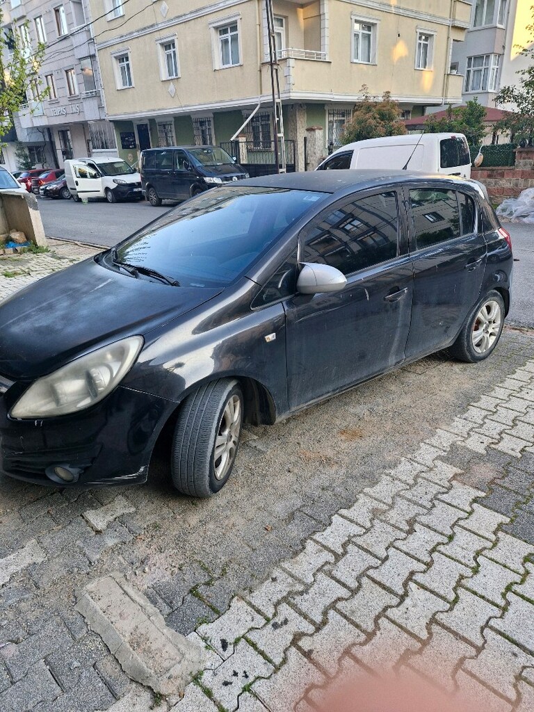 Opel Corsa 1.4 Benzinli (2011) - 3