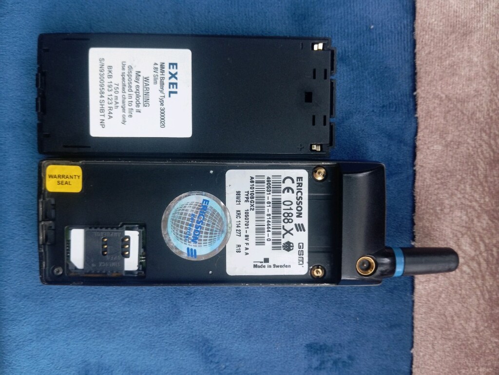 Sony ericson 688 - 3