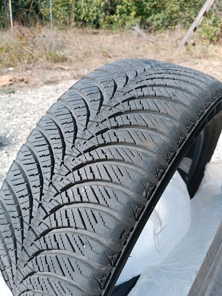 Falken 215/55R17 kışlık lastik - 3