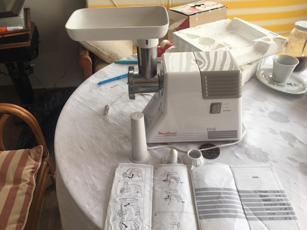 MOULİNEX KIYMA MAKİNASI. ÇOK YENİ. - 2