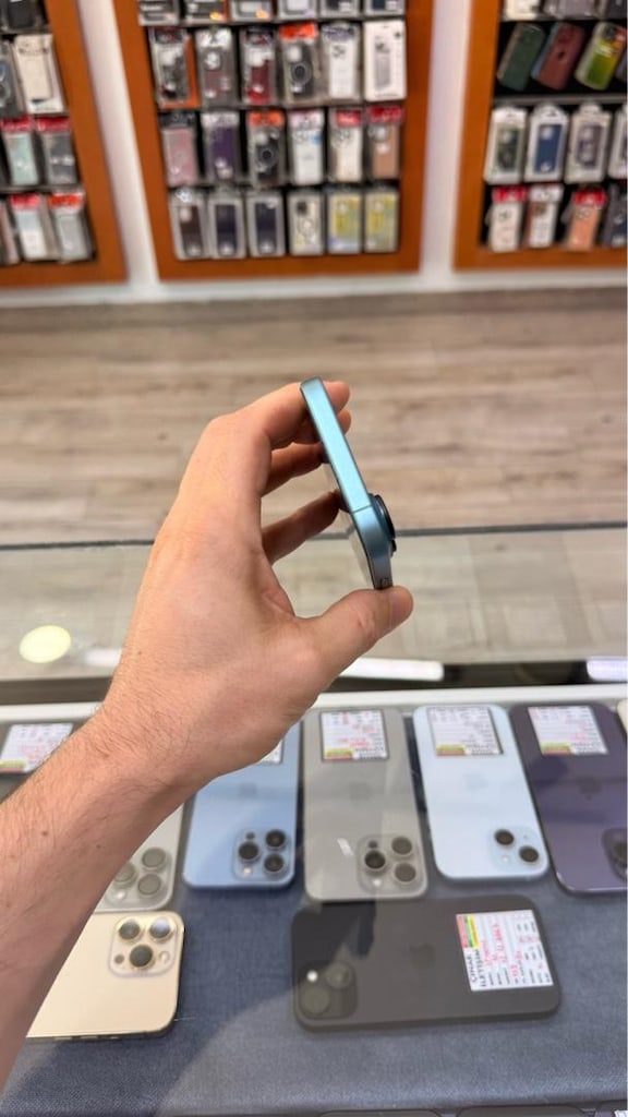 iPhone 16 Teal 128GB - 4